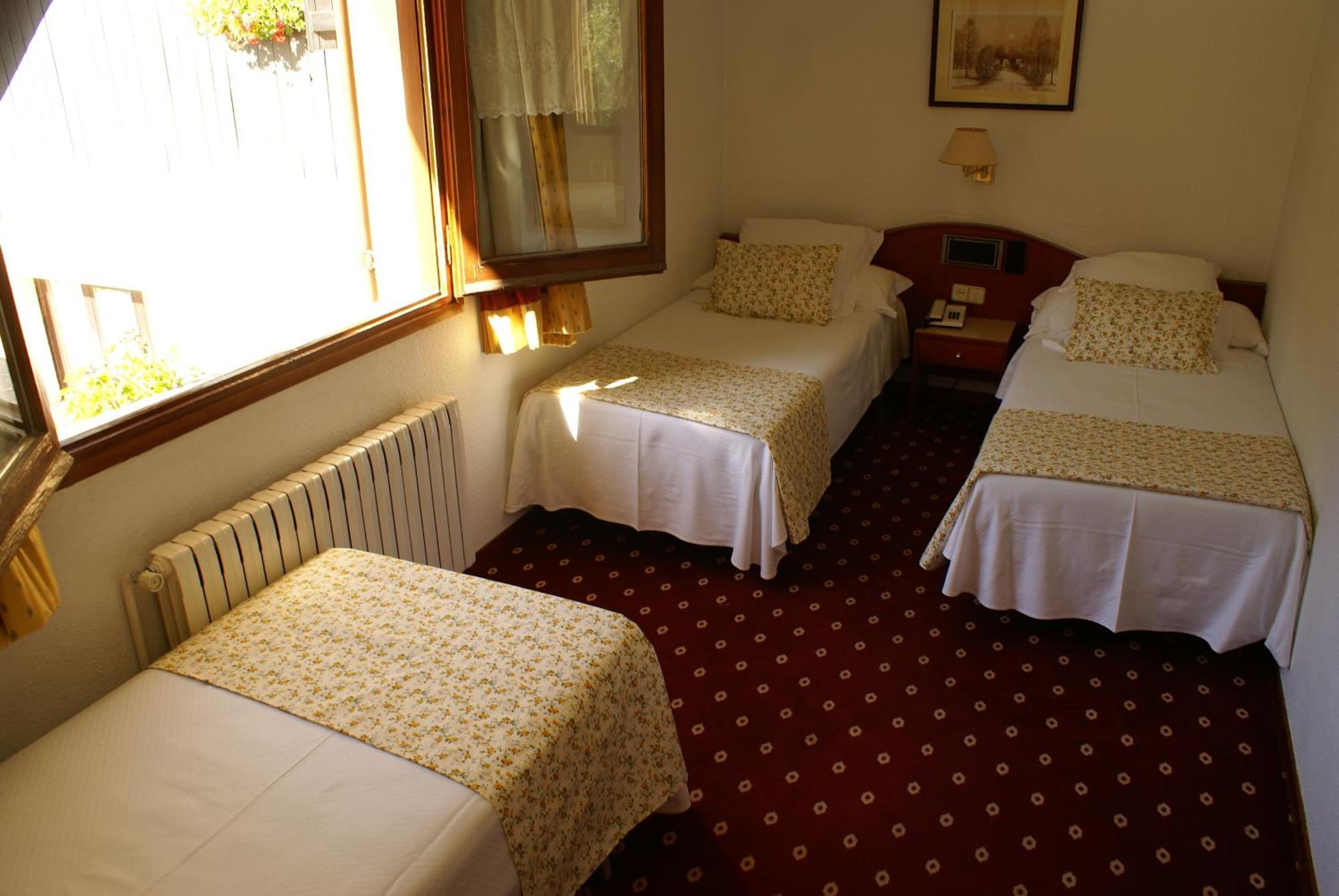 Hotel Edelweiss Arties Exterior foto
