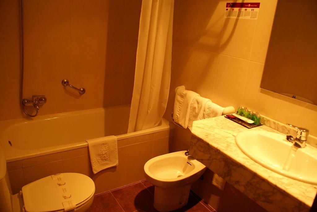Hotel Edelweiss Arties Quarto foto